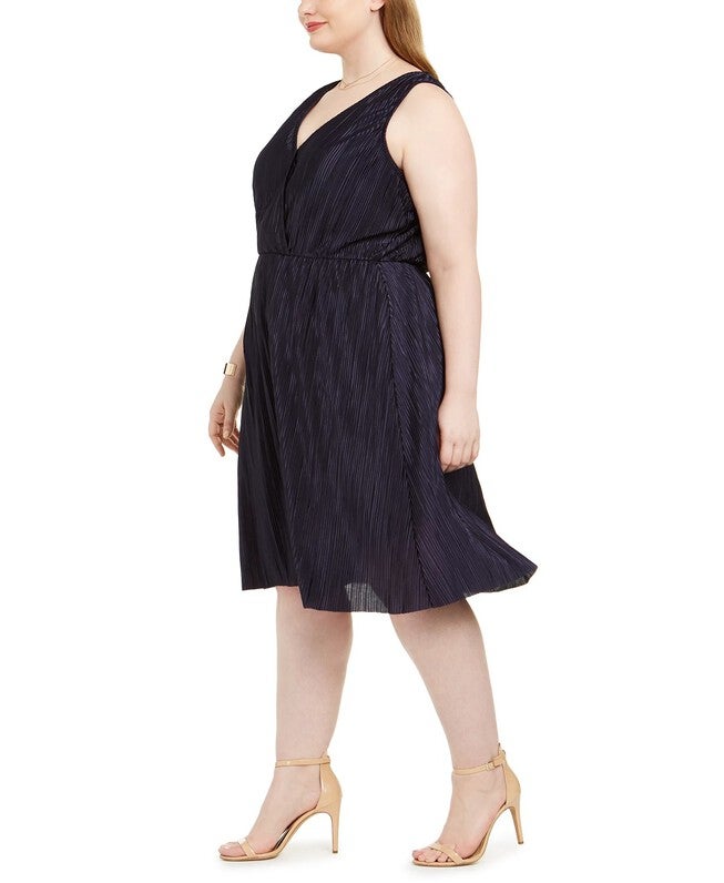 Love Squared Women's Trendy Plus Size Pleated Surplice Dress Navy Size 3X, Blue / Navy, alternate image number 2