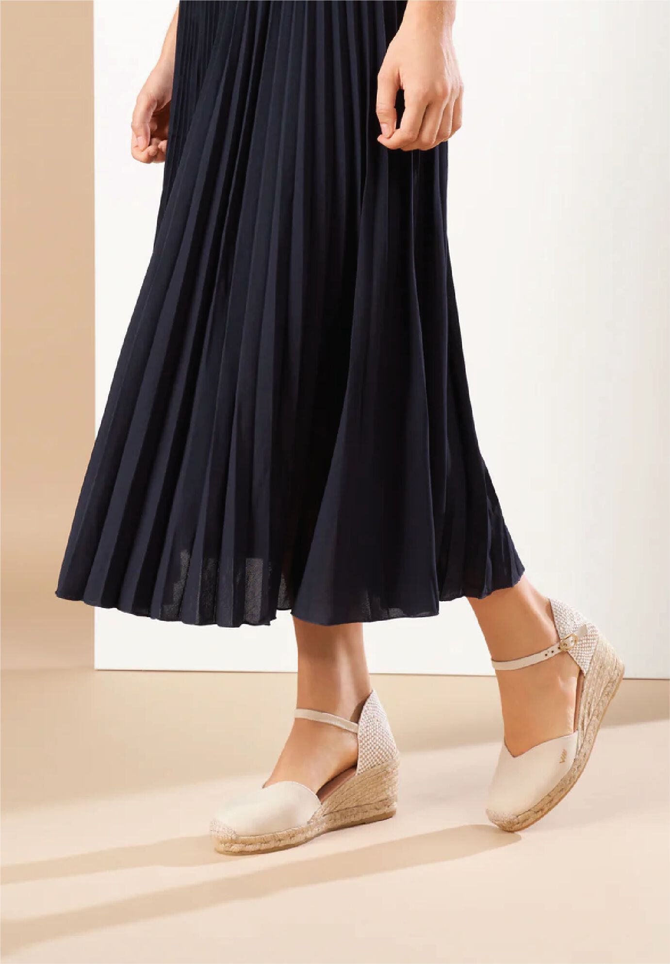 Reus Canvas Espadrille Wedges, Beige / Beige, alternate image number 3