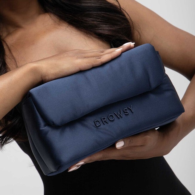 Silk Necessaire Bag, Midnight Blue / Navy, alternate image number 4