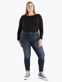Crew Neck Long Sleeve T-shirt