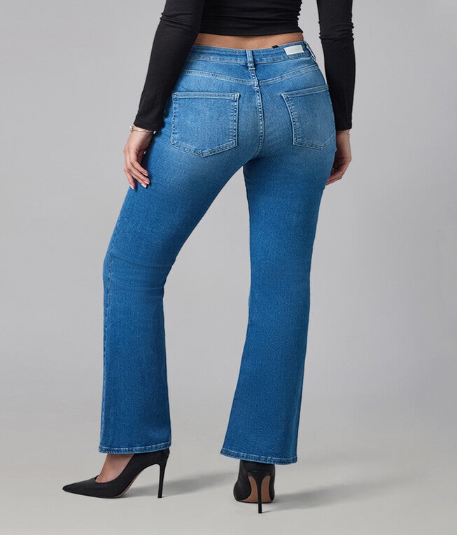 BILLIE-MDL High Rise Bootcut Jeans, Morning Day Light / Dusty Blue, alternate image number 2