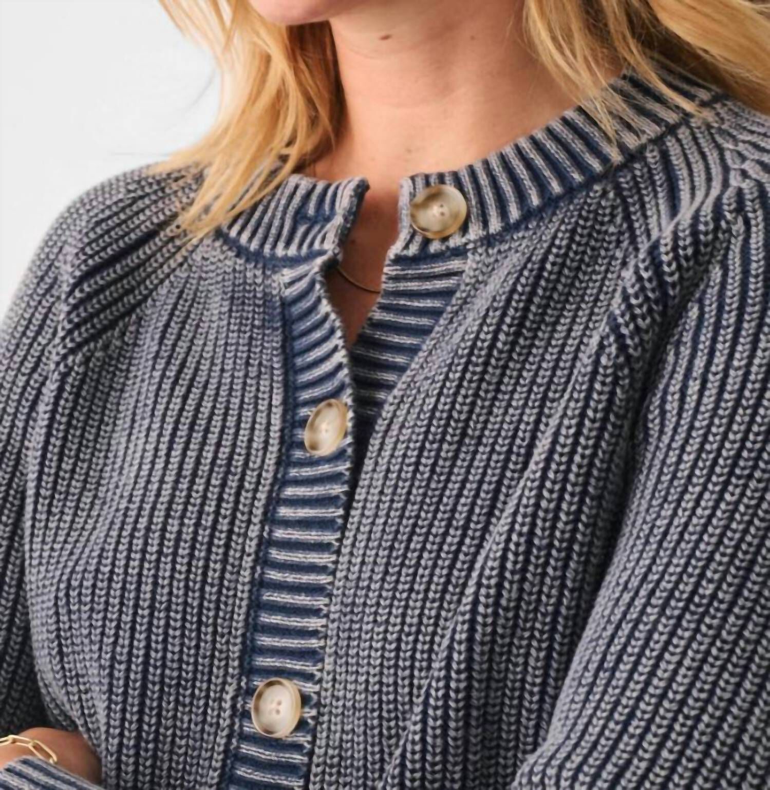 SUNWASHED FISHERMAN CARDIGAN IN NAVY, , alternate image number 5