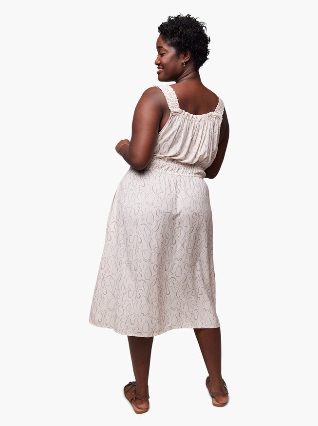 Molly Smocked Ruffle Midi Dress, , alternate image number 4