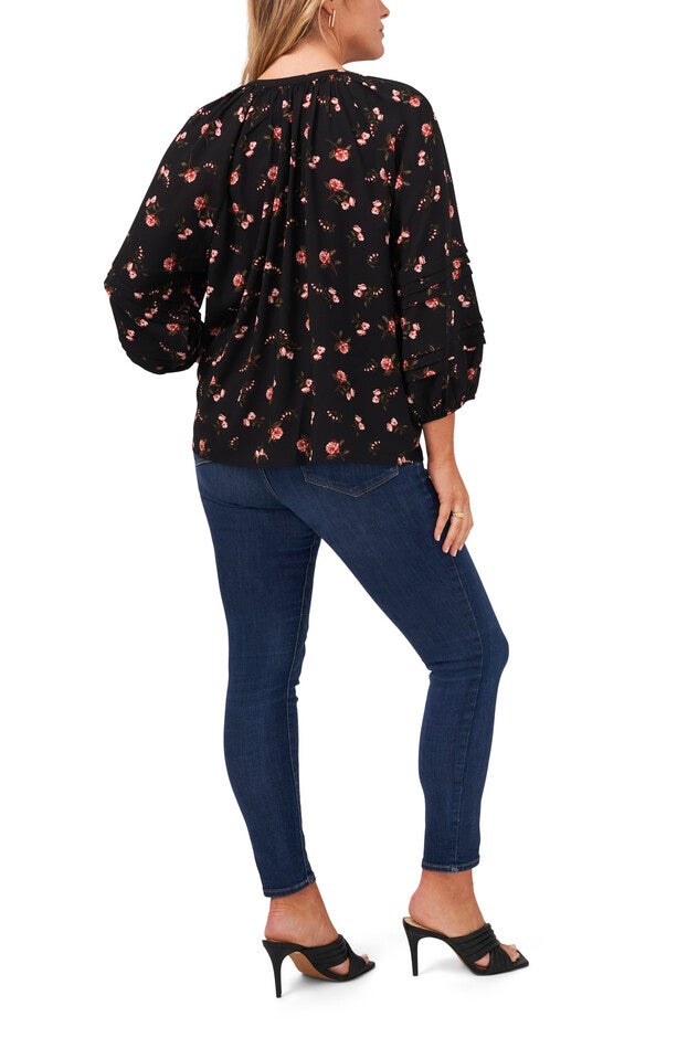 PINTUCK DETAIL SLV BUTTON FRONT TOP, ROMANTIC BLOOMS / Black, alternate image number 3