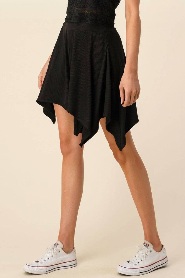 Women'S Flowy Black Asymmetrical Shorts In Black, , alternate image number null