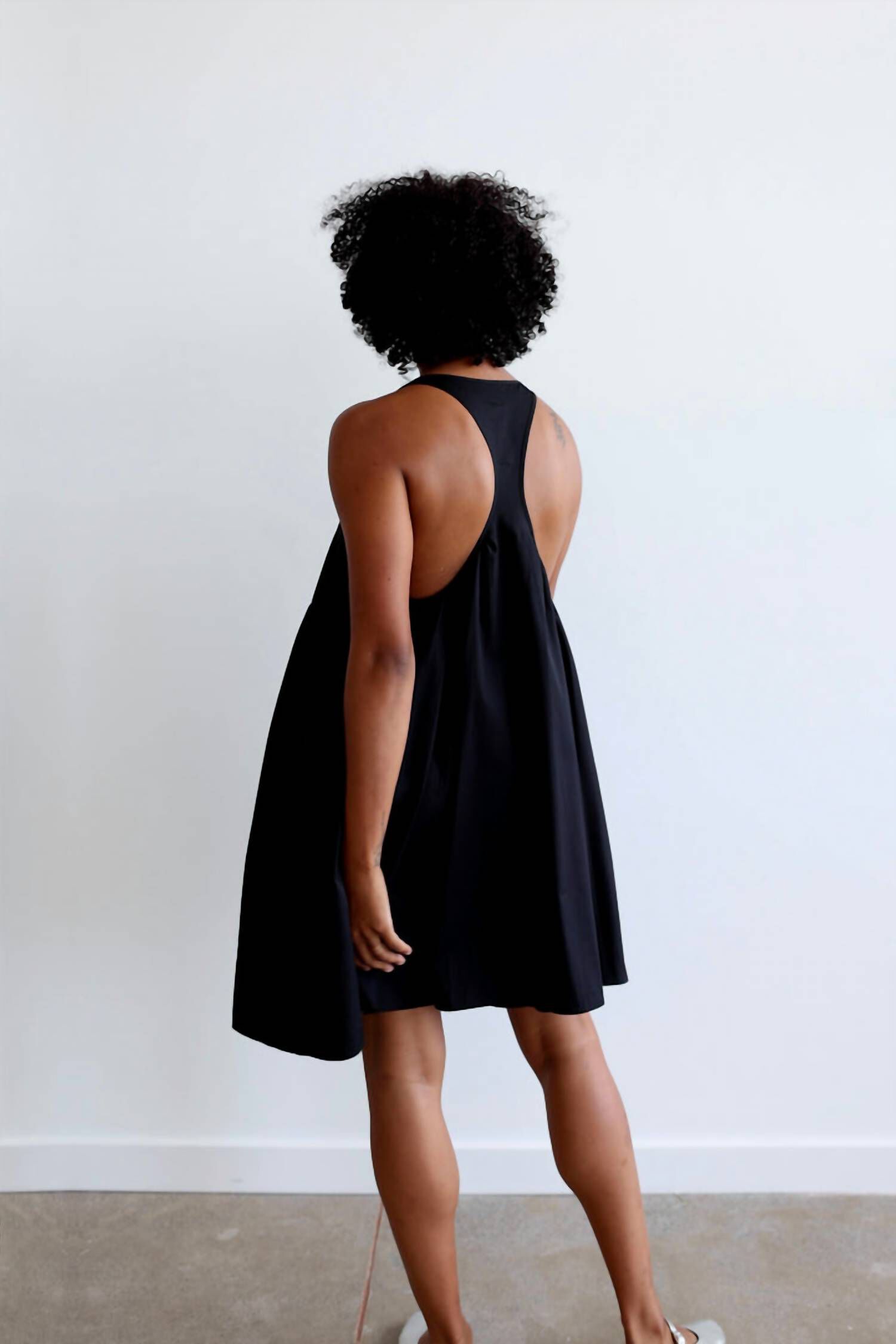 SOPHIE MINI DRESS IN BLACK, , alternate image number 4