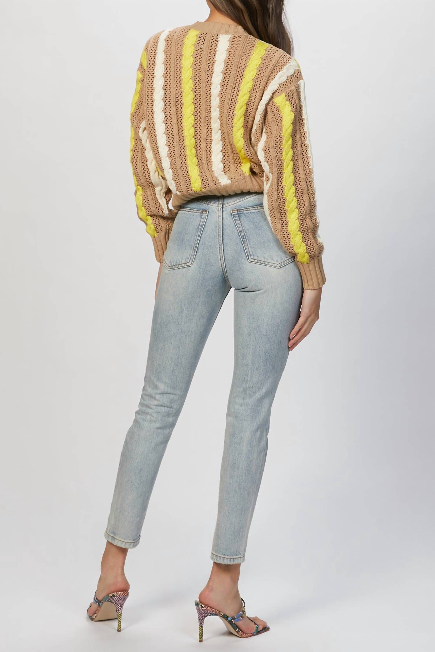 CABLE-KNIT SWEATER IN BEIGE, , alternate image number 7