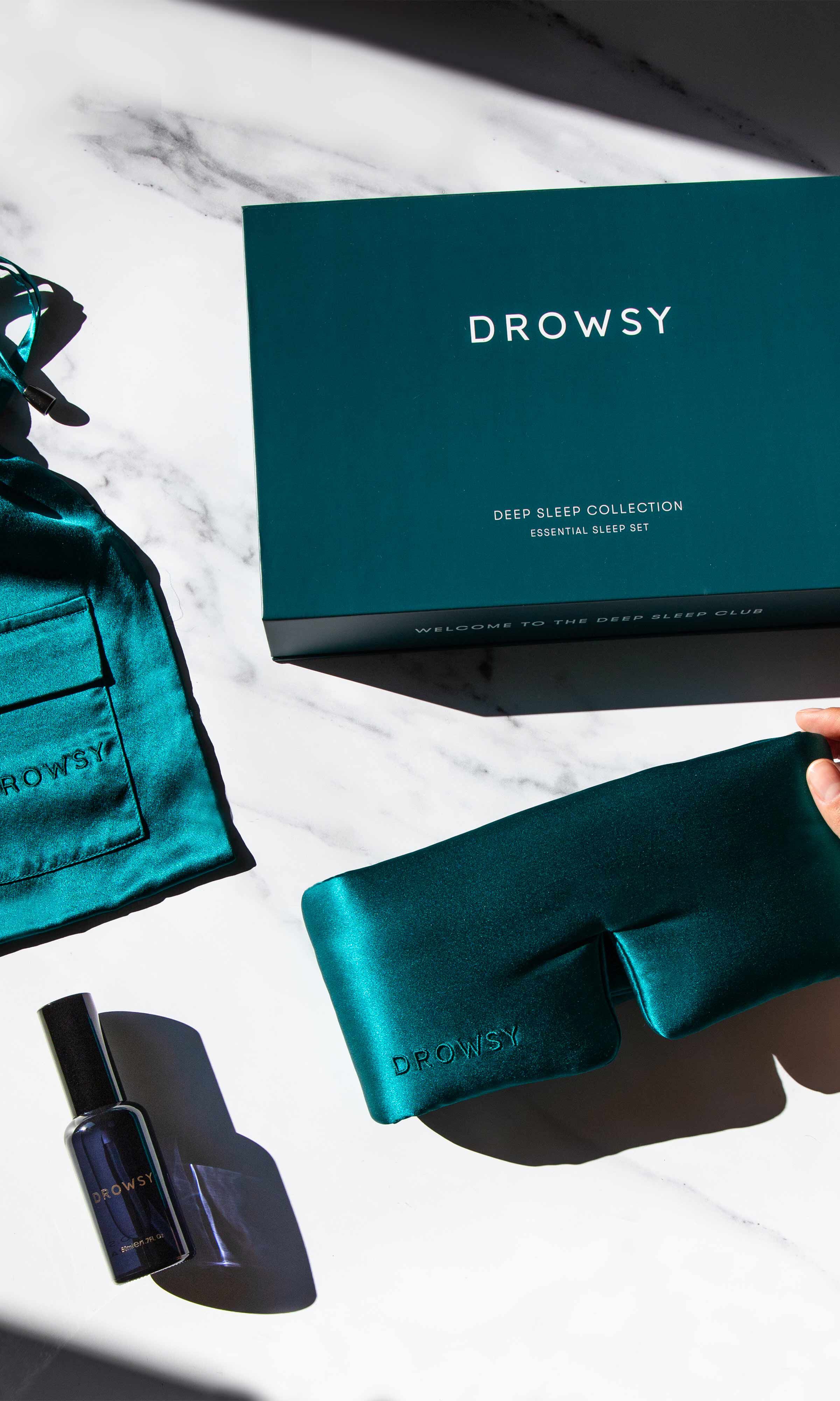 Deep Sleep Collection, Green Sapphire / Kelly Green, alternate image number 1