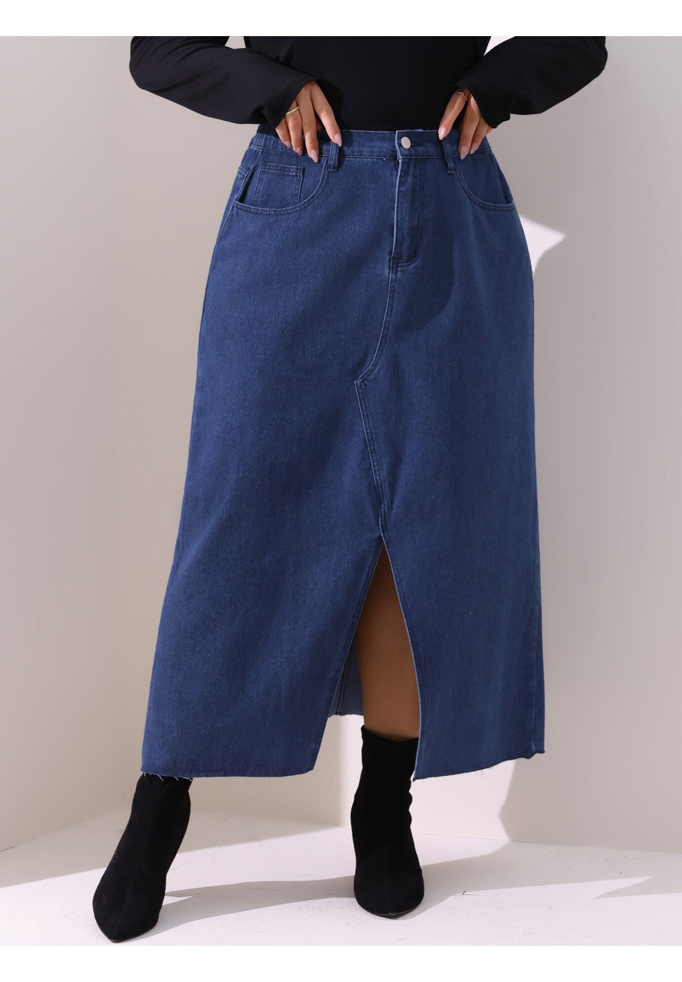 Denim Frayed Raw Hem High Waist Front Slit Long Jean Maxi Skirt, Dark Blue / Navy, alternate image number 1