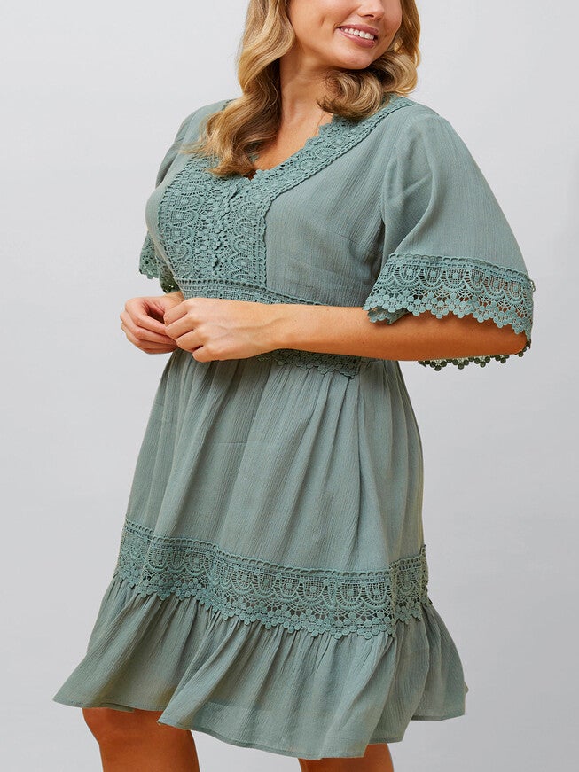 Paloma Short Dress Embroidered Details Solid, , alternate image number 5