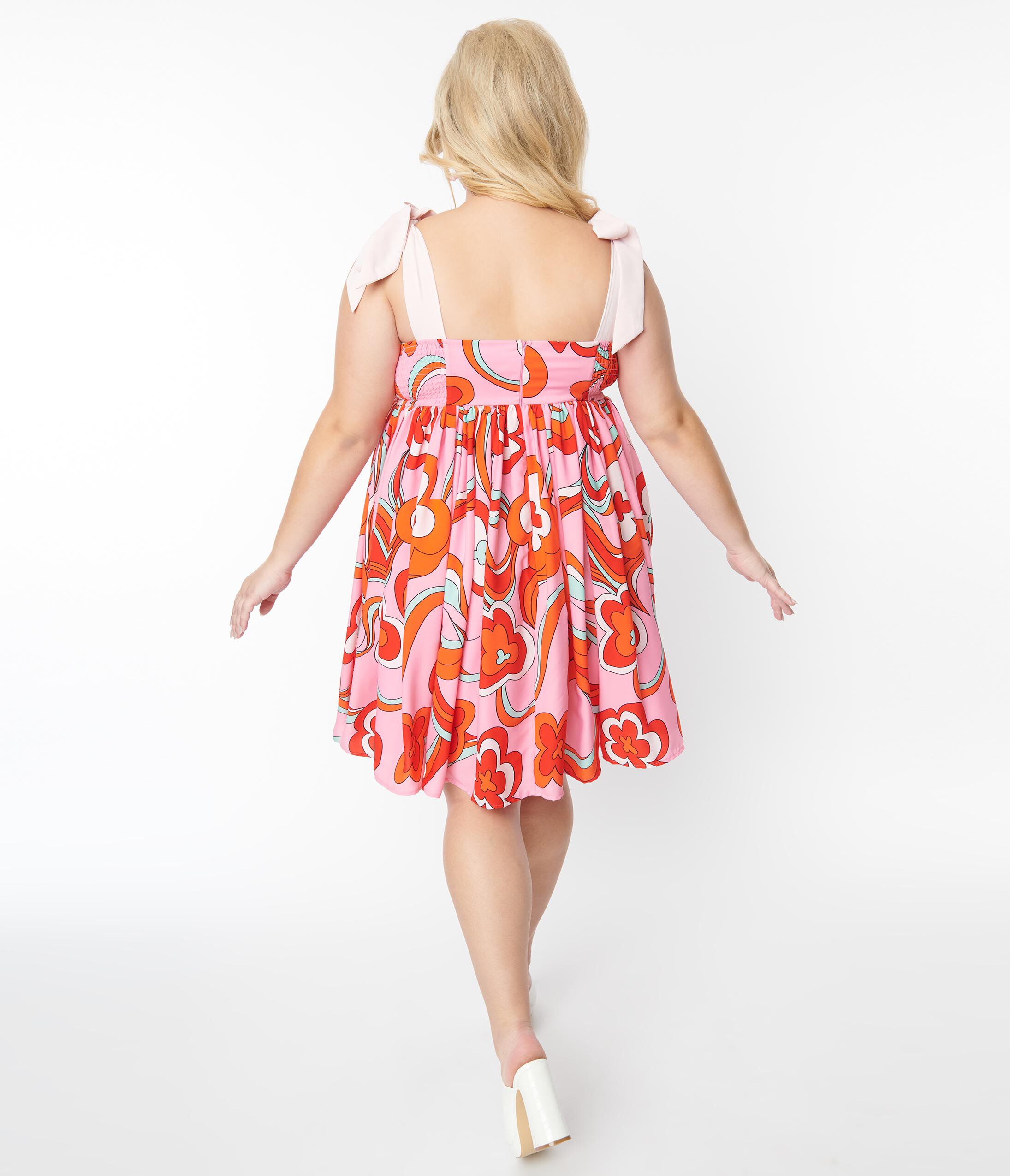 Smak Parlor Plus Size Pink Psychedelic Floral Print Babydoll Dress, Pink Psychedelic Floral Print / Pink, alternate image number 2