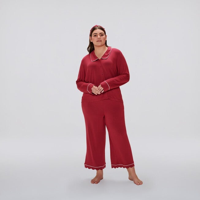 Layla Cropped Scallop Sleep Pants, Rumba Red / Red, alternate image number 2