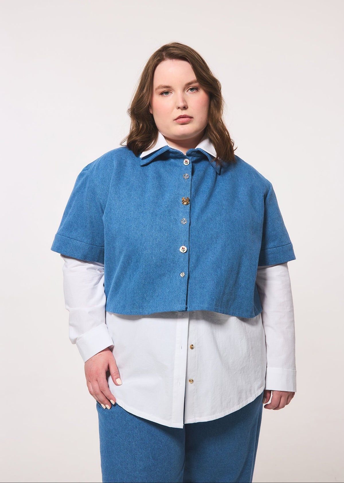 Denim Crop Short Slv Blouse, BLUE / Medium Wash, hi-res image number 0