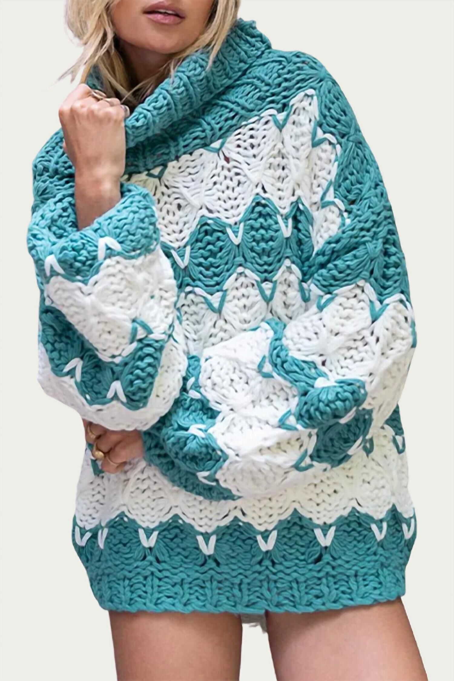 OPEN-KNIT CHUNKY TURTLENECK SWEATER IN IVORY TEAL STRIPE, Ivory Teal Stripe / Ivory, hi-res image number 0
