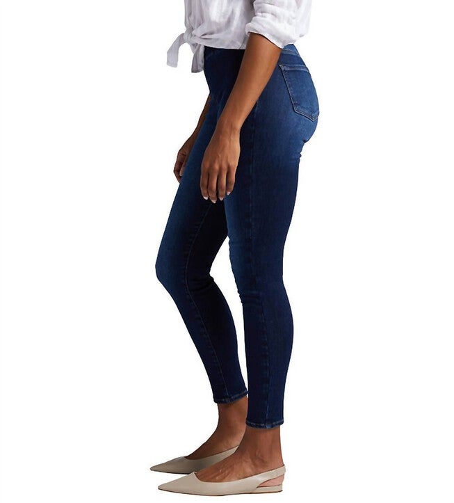 FOREVER STRETCH FIT FLAT FRONT JEAN IN CORNFLOWER BLUE, Cornflower Blue / Cornflower Blue, alternate image number null
