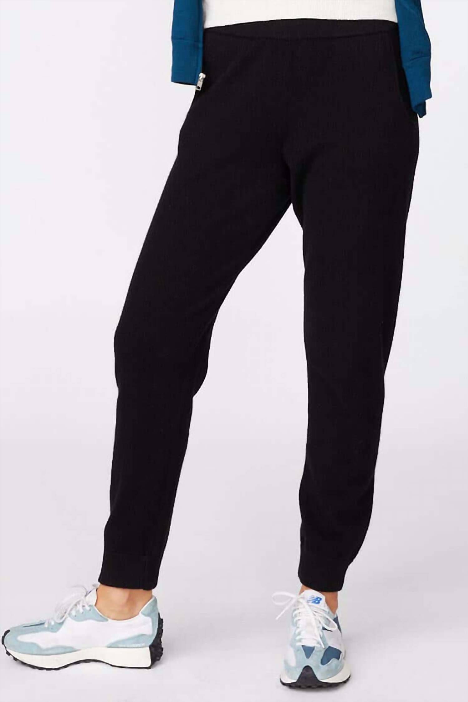 Cashmere Jogger in Black, Black / Black, hi-res image number 0