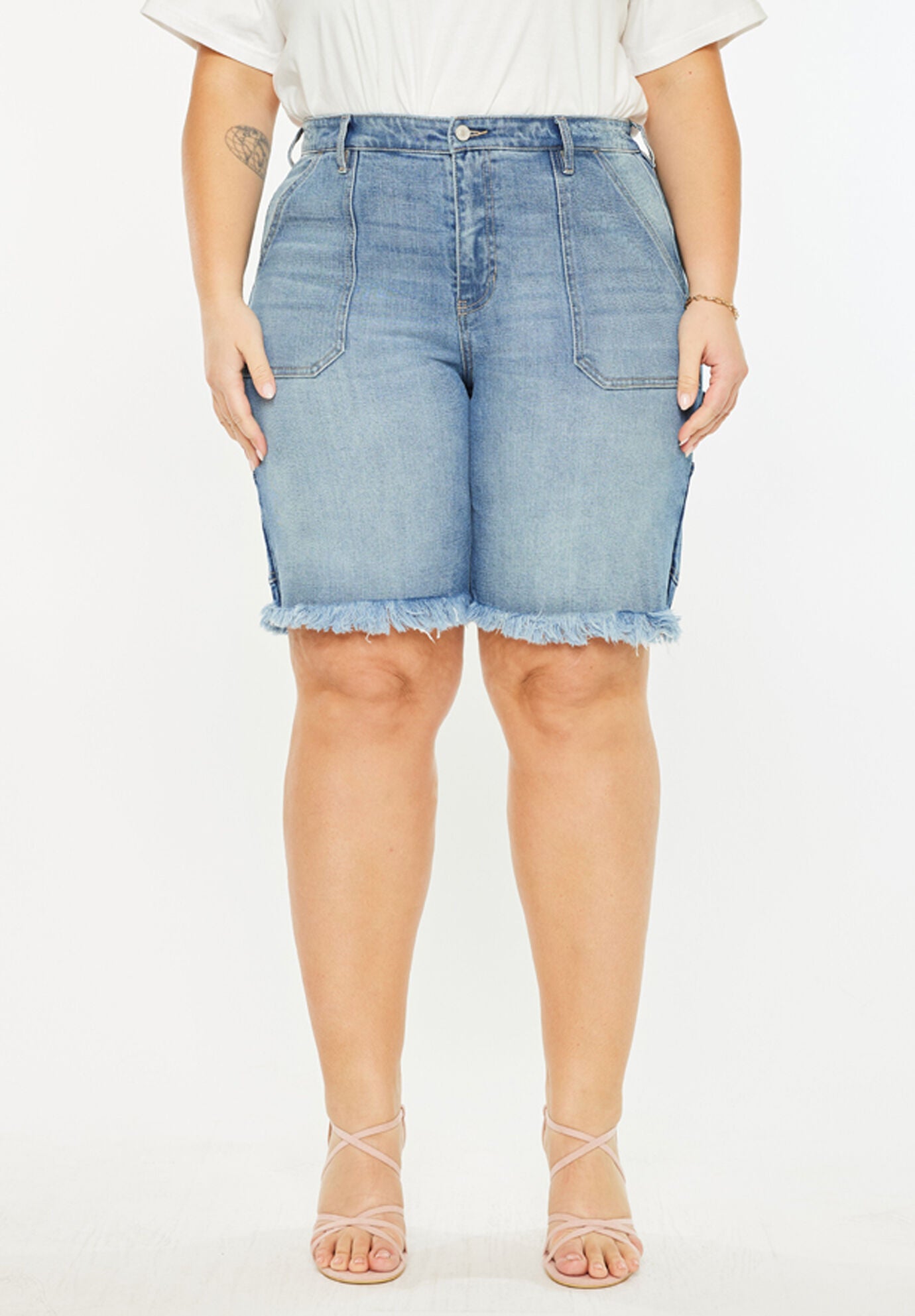 Kiran 90's Boyfriend Bermuda Shorts (Plus Size), Medium Wash / Medium Wash, hi-res image number 0