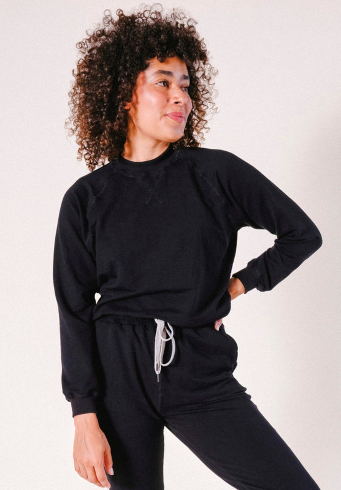 Plus Agnes Raglan Organic Cotton + Tencel Sweatshirt, Black / Black, alternate image number 3