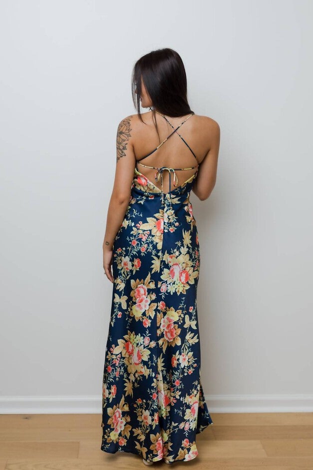 FALLING FAST SATIN MAXI DRESS IN NAVY FLORAL, Navy Floral / Black, alternate image number 2