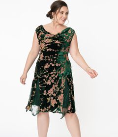 Unique Vintage 1920s Emerald Velvet Floral Burnout Hemingway Flapper Dress