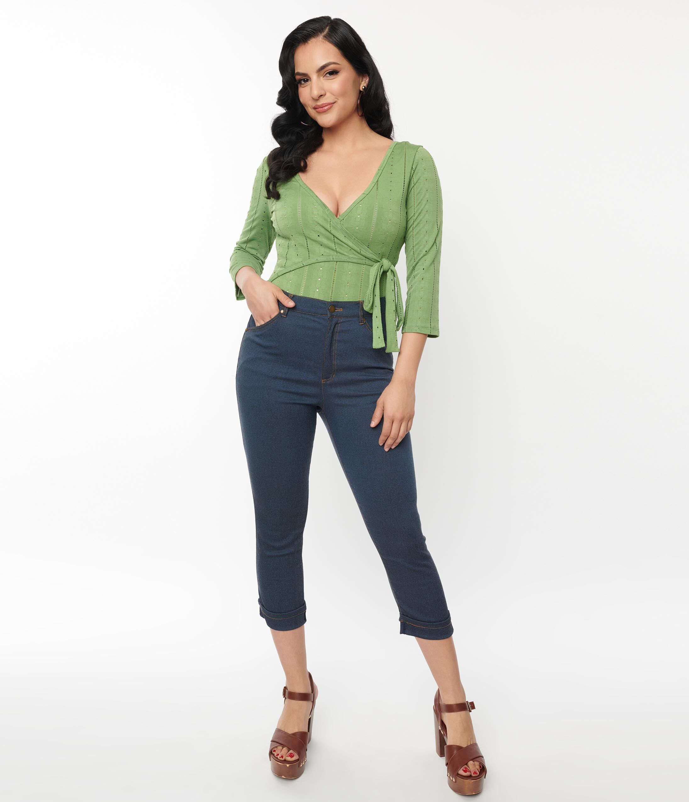 Unique Vintage Denim Bengaline Capris, Blue / Medium Wash, alternate image number 2