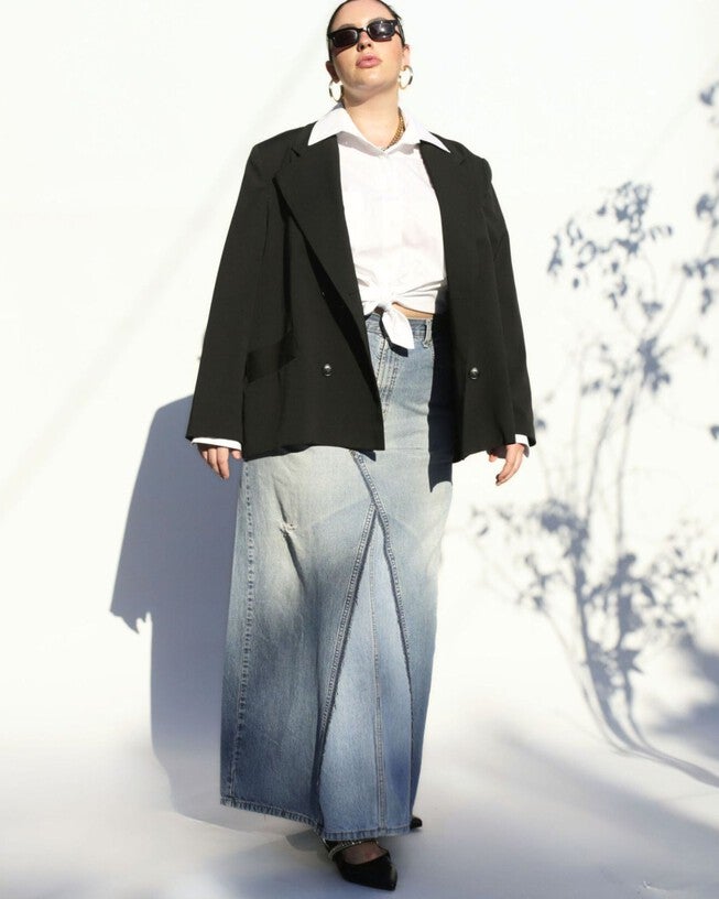 Oversized Classic Blazer in Black, , alternate image number 3