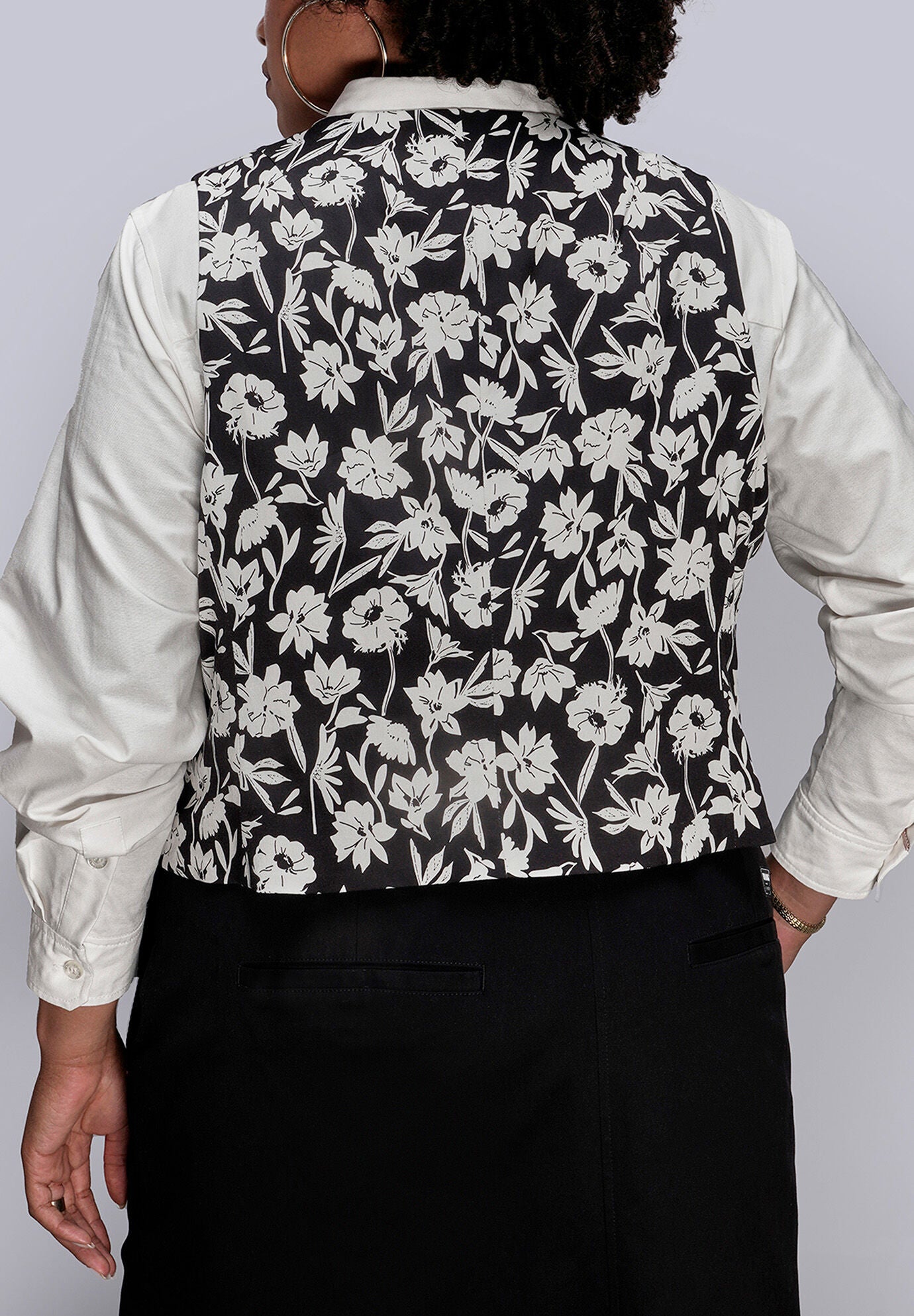 The Empower Vest, MONOCHROME FLORAL BLACK / Black, alternate image number 1