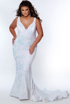 SPOILER FORMAL GOWN