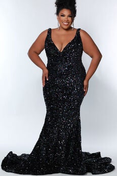 SPOILER FORMAL GOWN