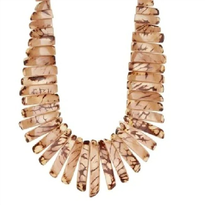 AMAZON NECKLACE IN CAFÉ CON LECHE, Caf Con Leche / Beige, hi-res image number null