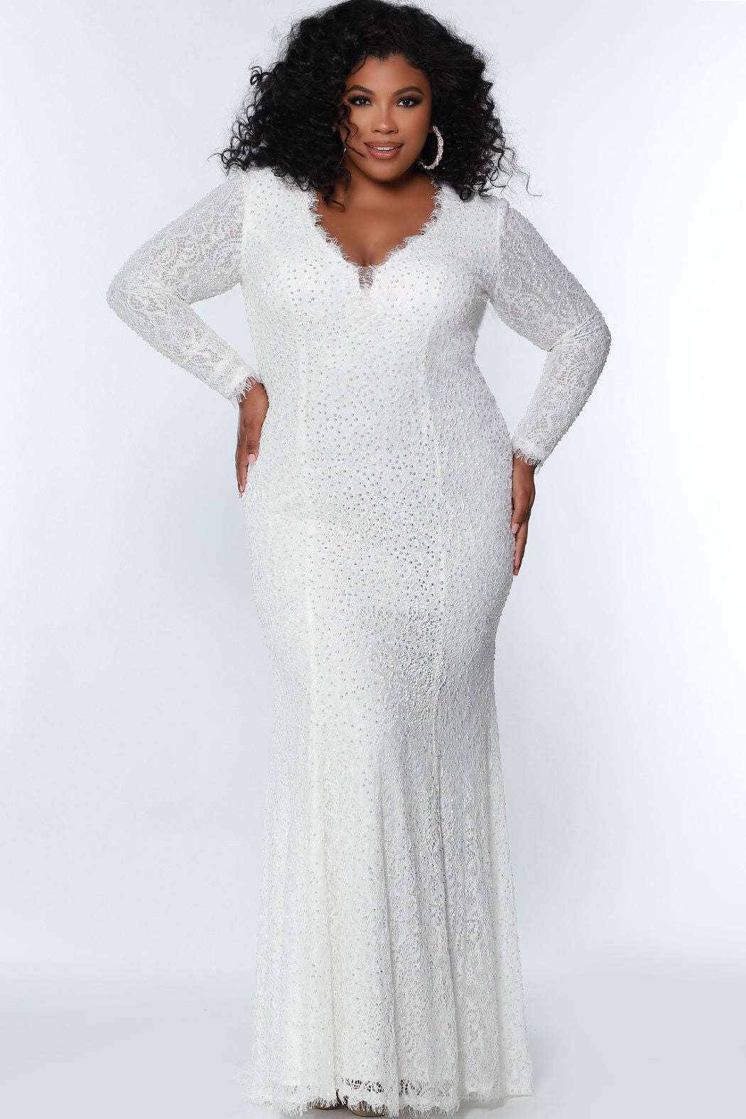 MERCEDES PAGEANT GOWN, Diamond White / White, hi-res image number 0