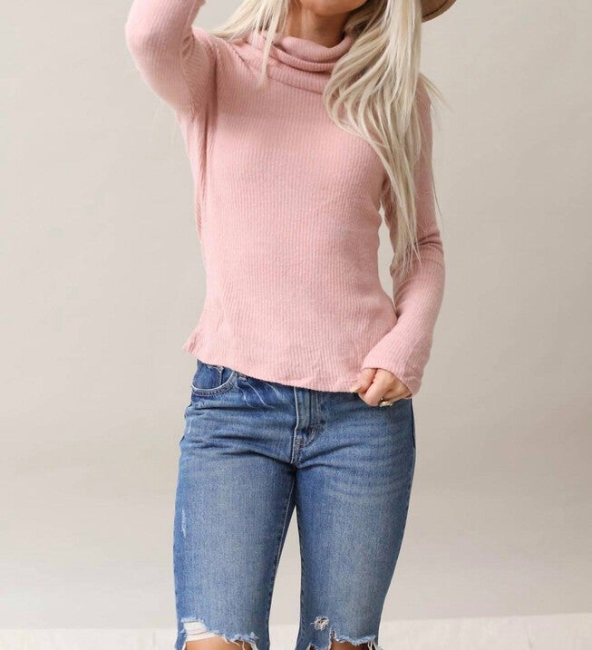 RIBBED SOFT COWL NECK TOP IN MAUVE, , alternate image number null