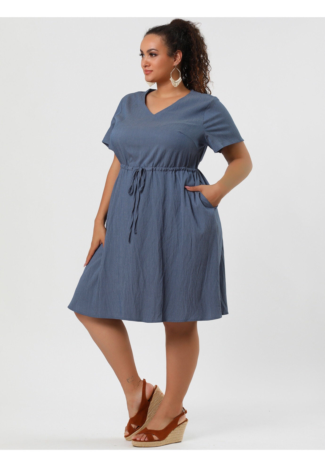 V Neck Short Sleeve A Line Flowy Midi Chambray Dress, Dark Blue / Navy, alternate image number 3