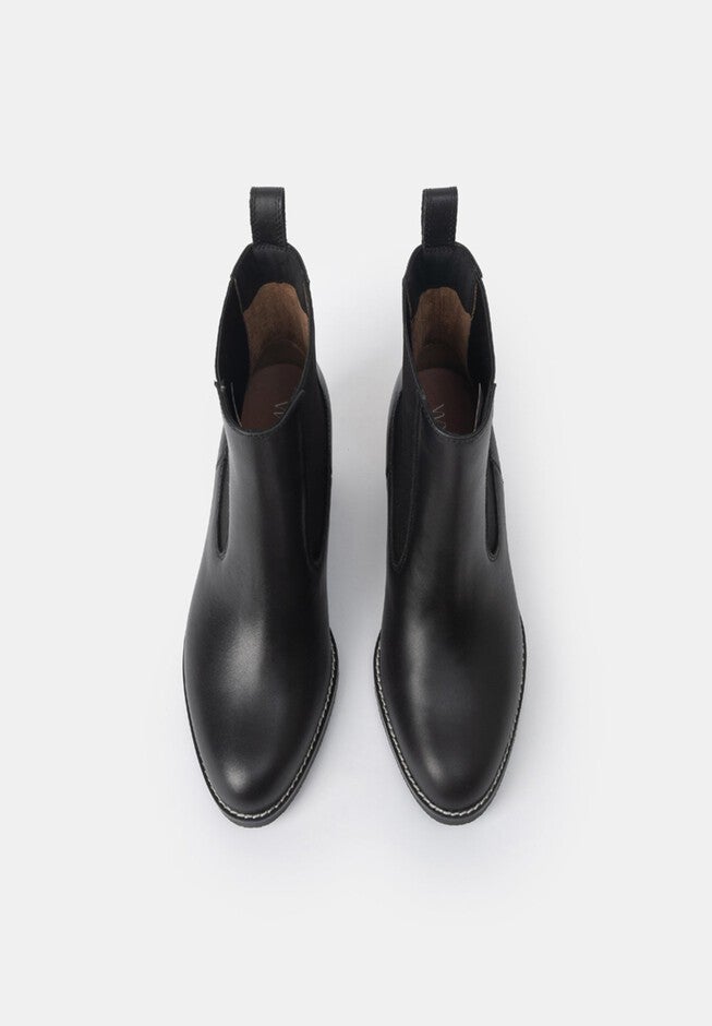 Dakota Chelsea Boots, Black / Black, alternate image number 2