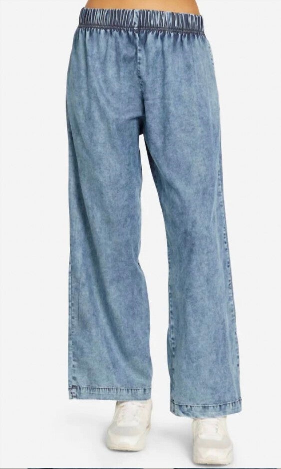 MABEL PANTS IN ACID DENIM, Acid Denim / Light Blue, hi-res image number 0