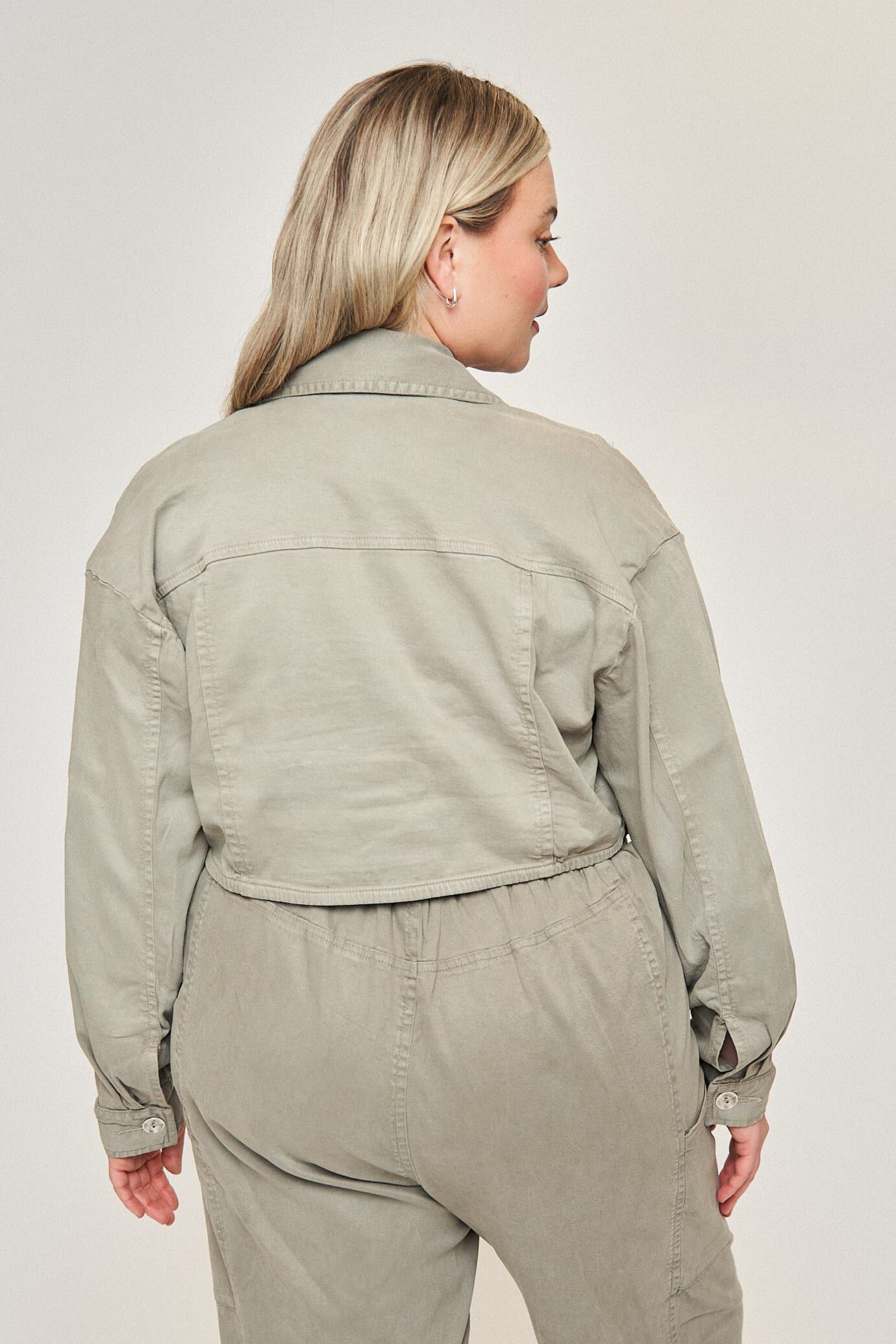 Drew Cotton Tencel Crop Jacket, Soft Olive / Olive Green, alternate image number 3