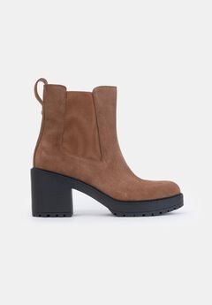 Rebel Lug Heel Chelsea