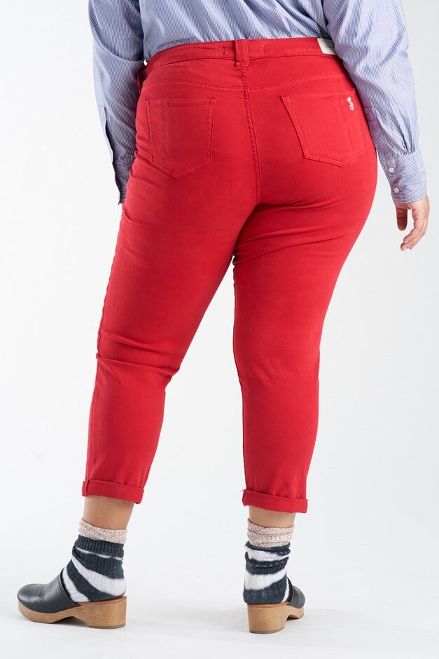 Clara Mid-Rise Boyfriend Jeans, DARK PINK / Raspberry, alternate image number 1