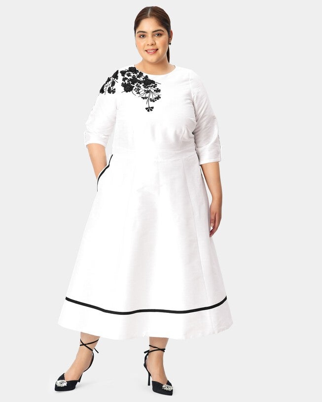 Floral graphic embellished dupioni crewneck dress, White / White, hi-res image number 0