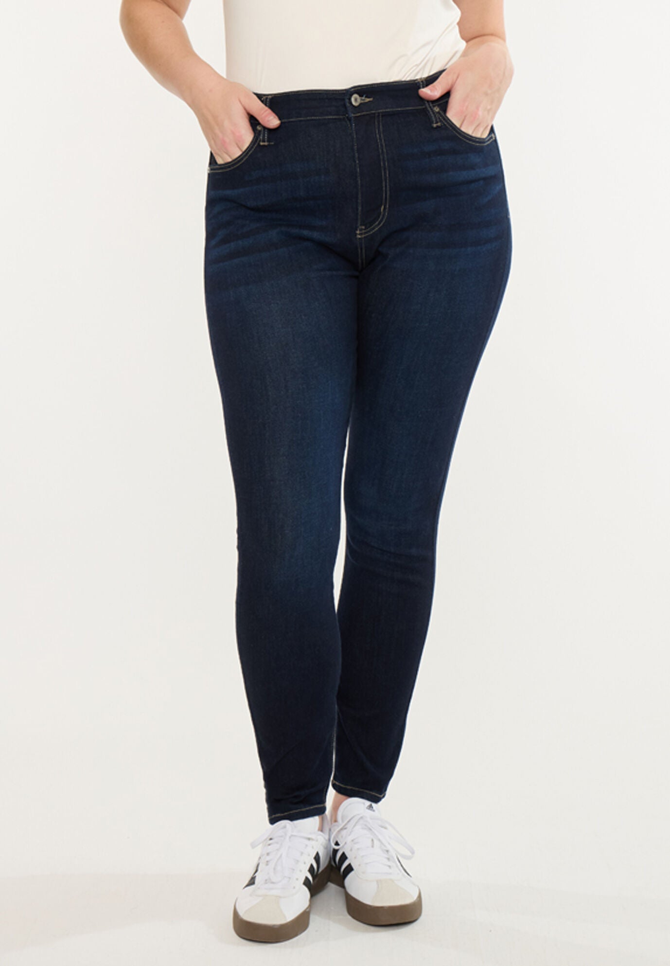 Felicity Ultra High Rise Super Skinny (Plus Size), Dark Wash / Dark Wash, alternate image number 1