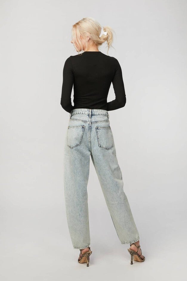 LARA CROFT JEANS IN WASHED BLUE, Washed Blue / Light Wash, alternate image number null
