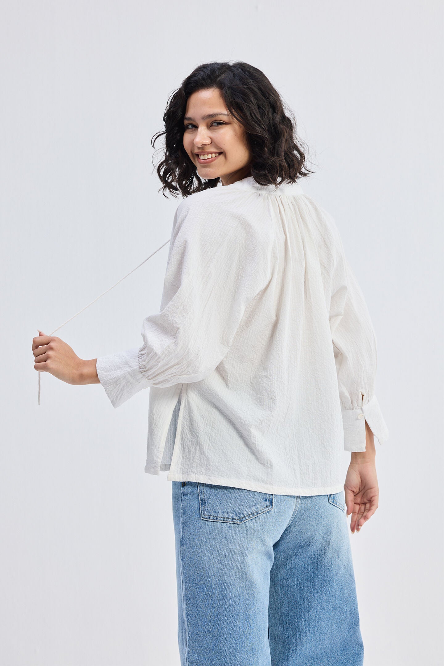 Relaxed Fit Top with Front-tie in Cream, Striped Horizon / White, alternate image number 1