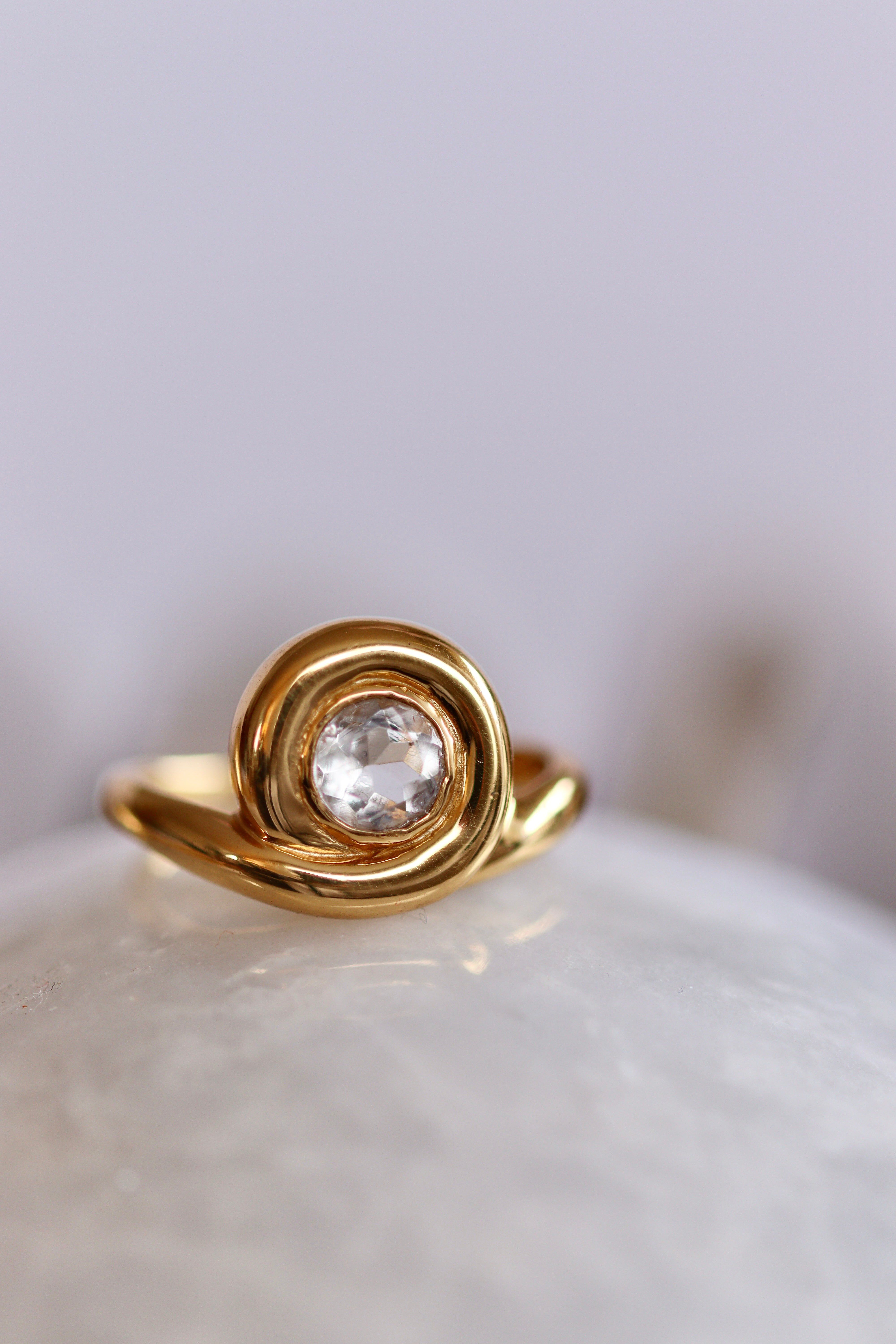 The Flow Ring | Gold, Gold / Gold, alternate image number 4