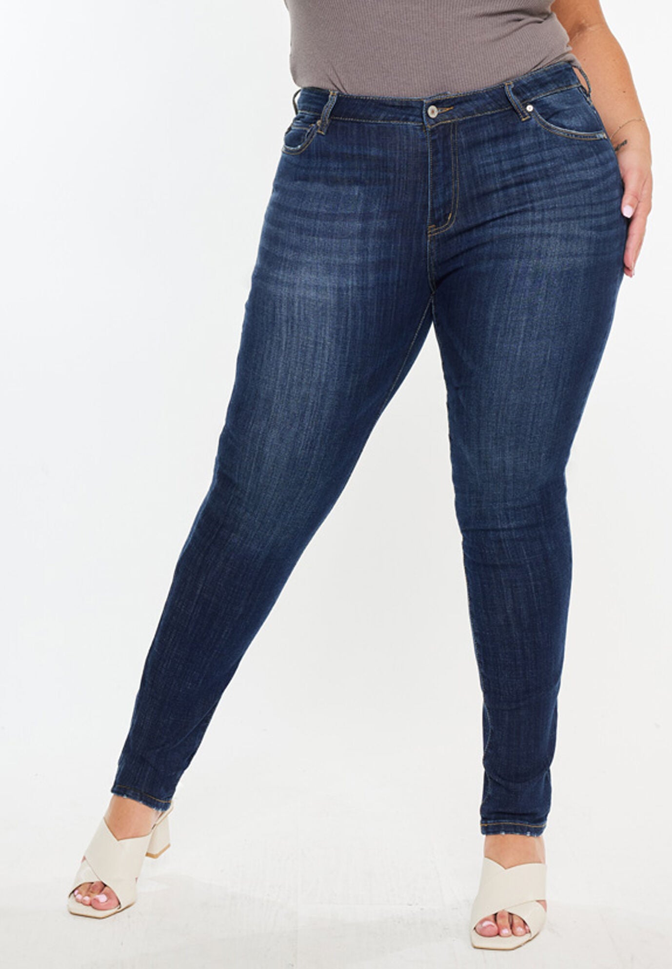 Beth High Rise Super Skinny (Plus Size), Dark Wash / Dark Wash, alternate image number 2