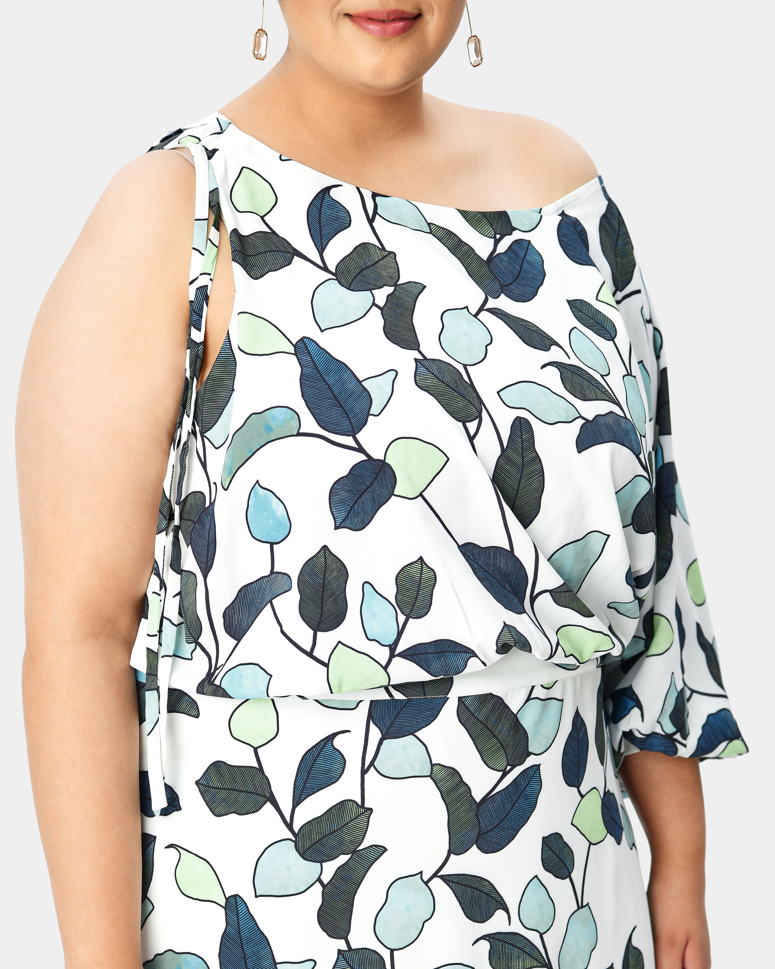 Single sleeve asymmetric leaf print crepe high-low asymetric dress, White / White, alternate image number 3