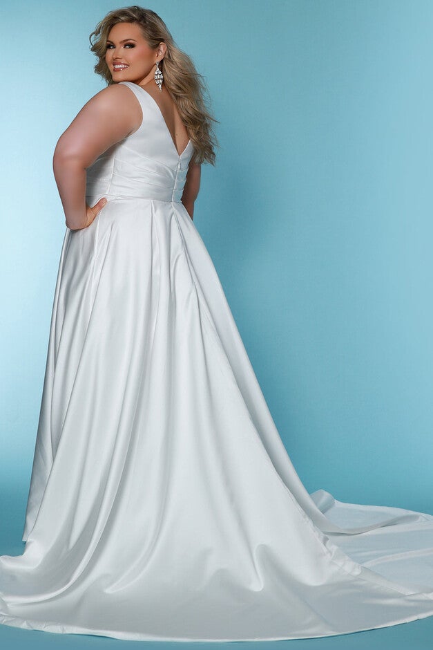 MARA WEDDING DRESS, Ivory / Ivory, alternate image number 1