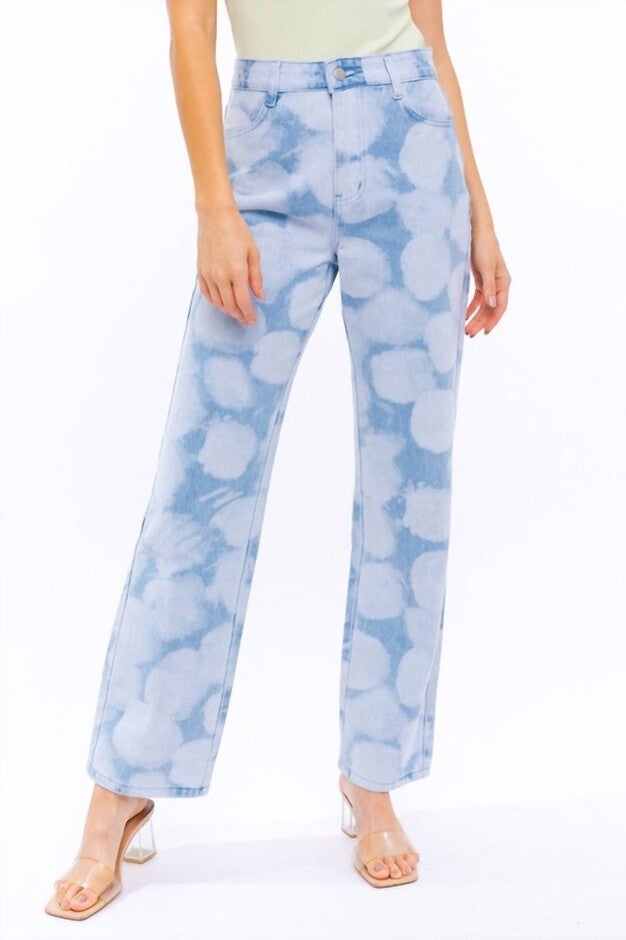 CLOUDY DAYS HIGH WAIST STRAIGHT LEG PANT IN DENIM, Denim / Light Blue, hi-res image number 0