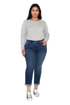 Mid Rise Boyfriend - Kennedi