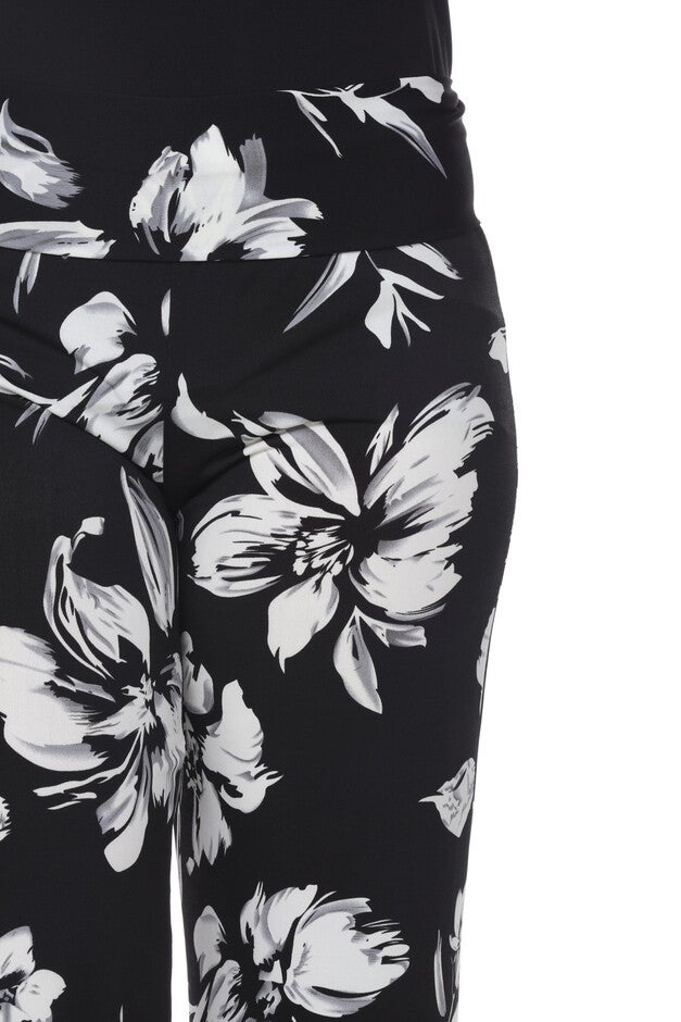 Flower Print Palazzo Pants, Black / Black, alternate image number 3