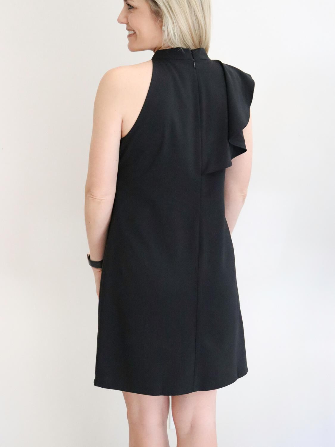 ONE SLEEVE RUFFLE DRESS IN BLACK, , alternate image number 5